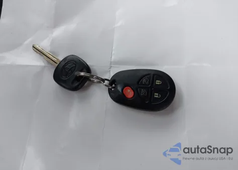 2010 Toyota Highlander Sport V6 из США, поврежденный, VIN 5TDEK3EH2AS006722